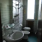 Hotel Azzurra 3*