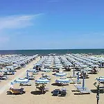 Azzurra Hotel