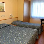 Azzurra 3*