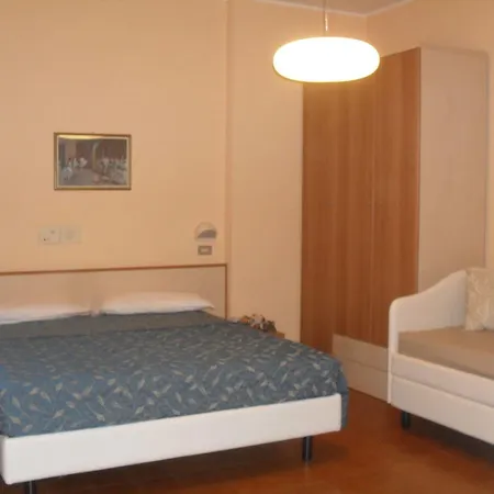 فندق Azzurra